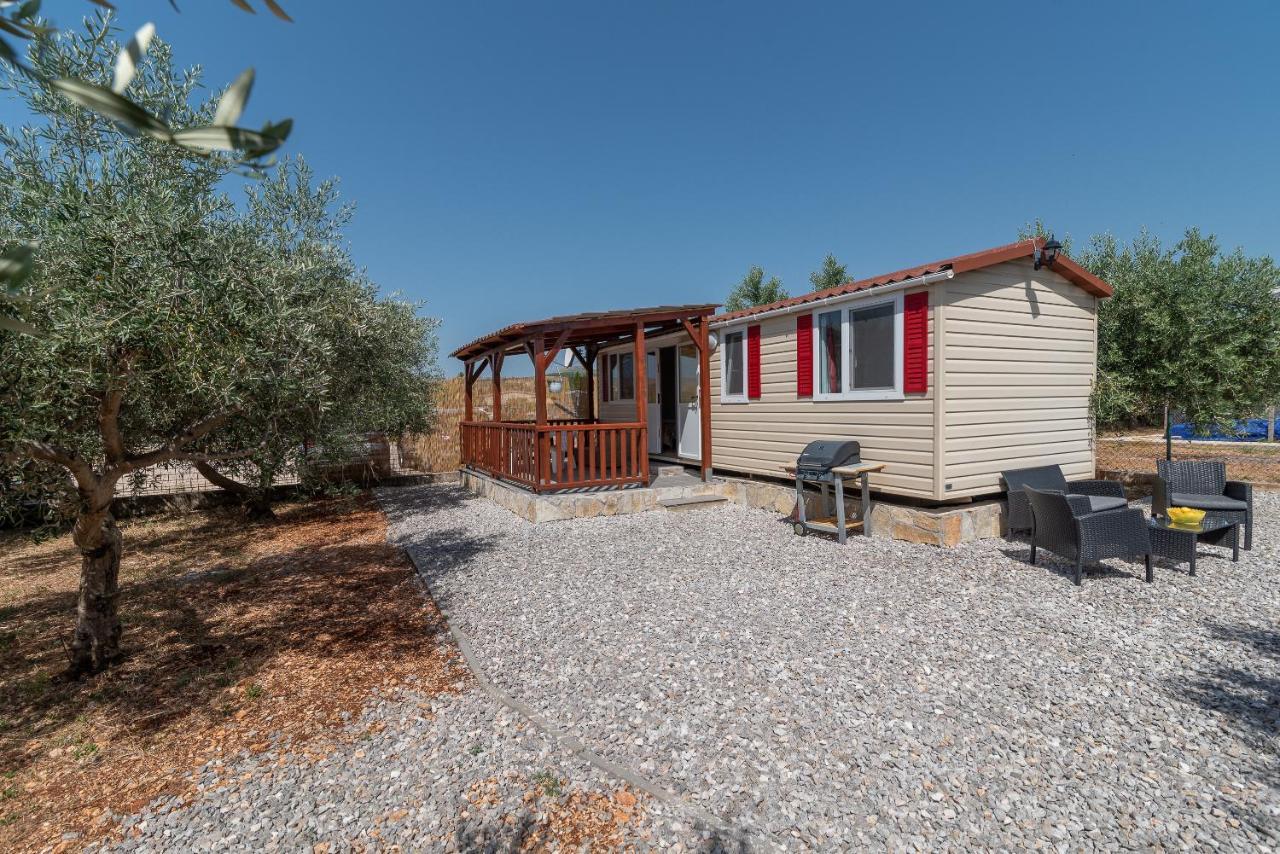 'Olive Grove' Camping House-Near The Beach Divulje エクステリア 写真