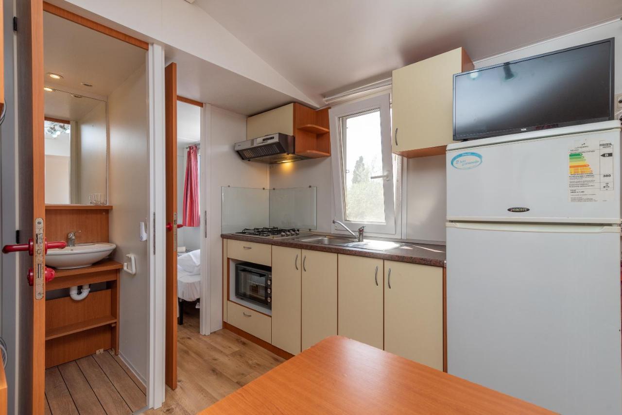 'Olive Grove' Camping House-Near The Beach Divulje エクステリア 写真